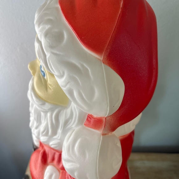 Vintage 1999 Santa Claus 18” Blow Mold by Grand Venture - Picture 7 of 16